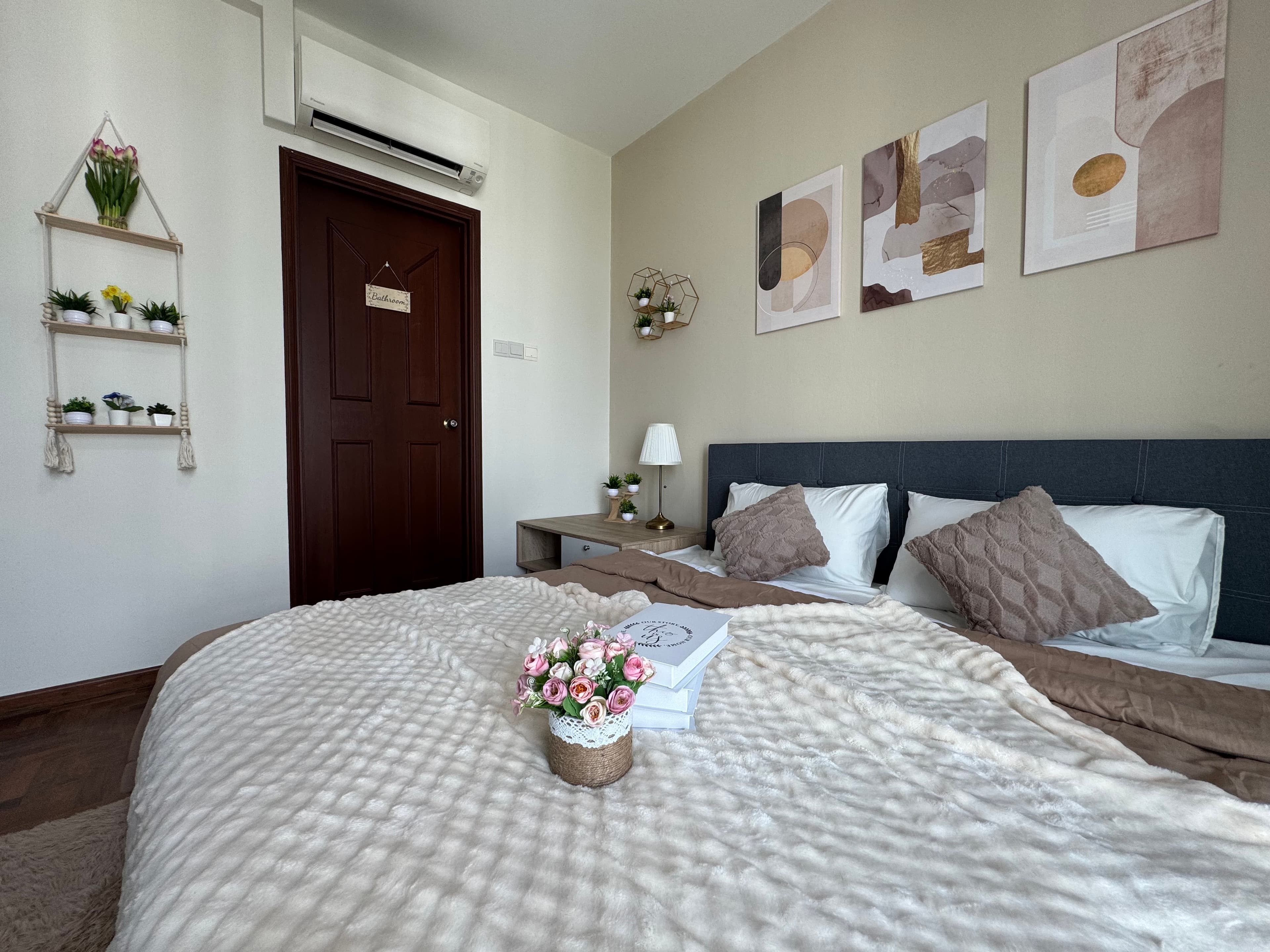 Master Bedroom Rental Singapore - Maysprings Bukit Panjang - Image 3